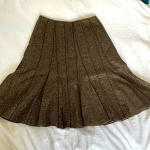 Ann Taylor Skirt with piping detail